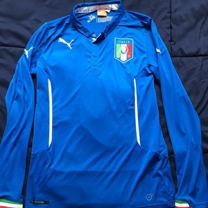 PUMA Authentic Licensed Italy Soccer Jersey Medium